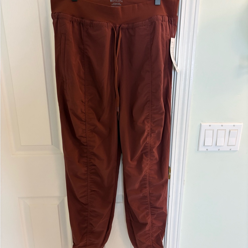 NWT Athleta Joggers